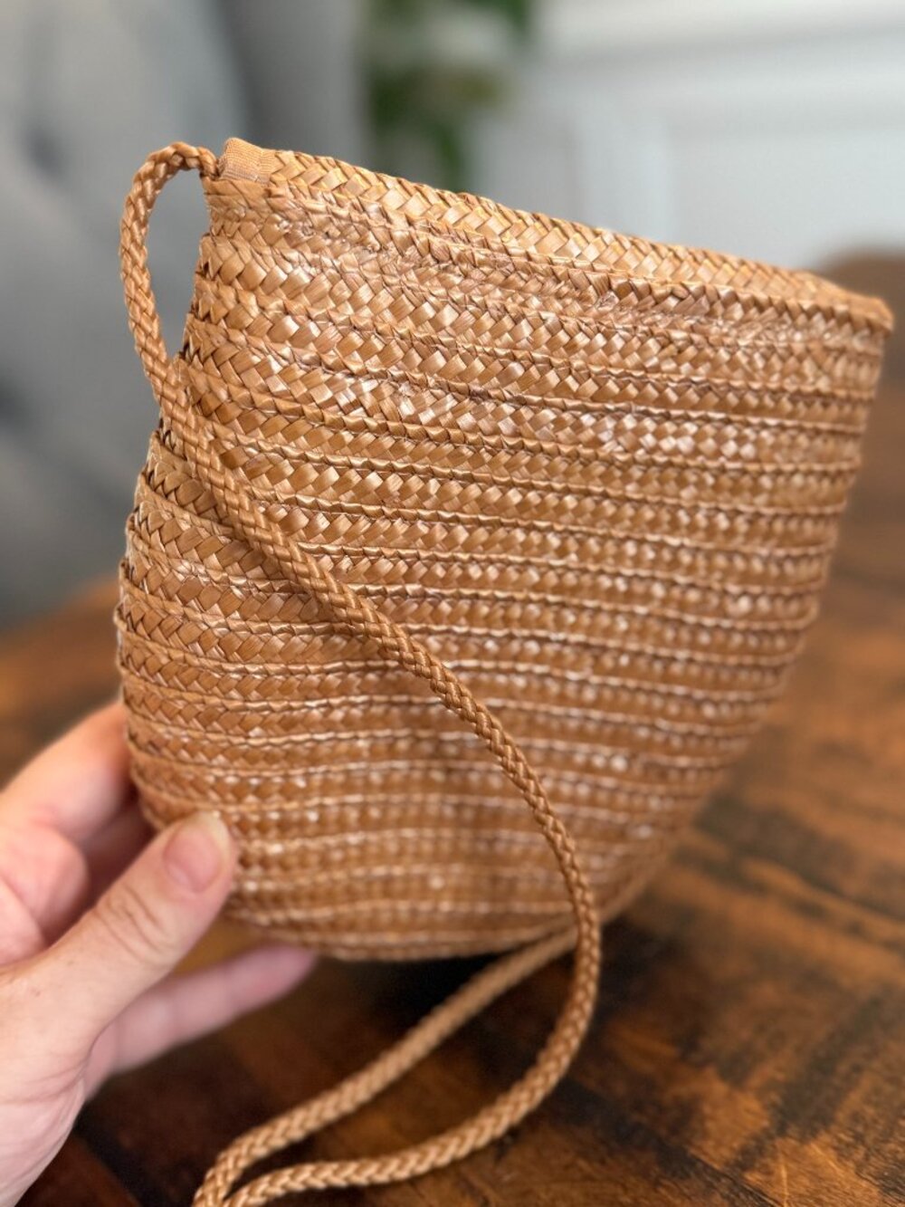 Hasting and Smith woven straw crossbody purse